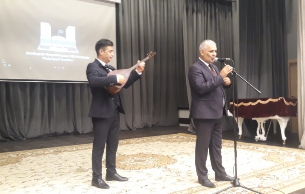 Tovuzda “Azərbaycan aşıq sənəti” adlı tematik sərgi açılıb