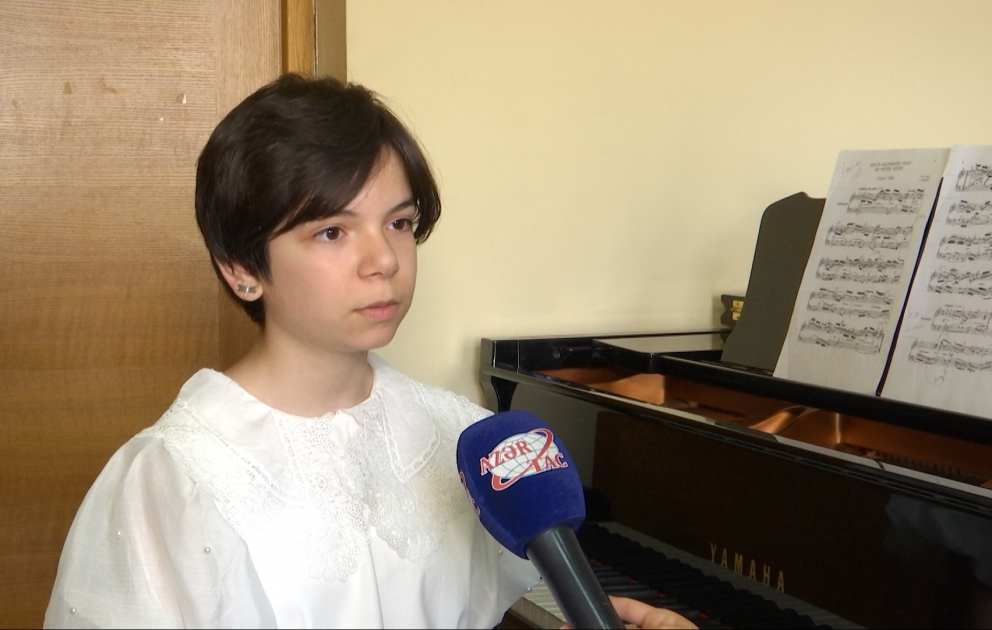 12 yaşlı bəstəkar