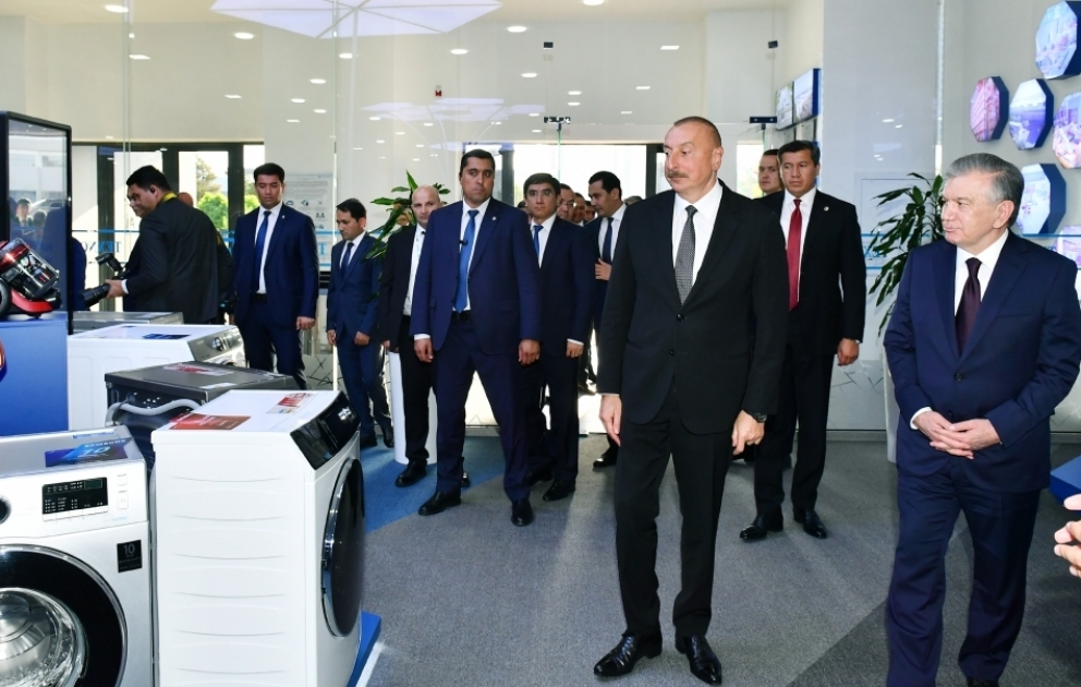 Präsidenten Aserbaidschan und Usbekistan werden mit TECHNOPARK GmbH in Taschkent vertraut gemacht