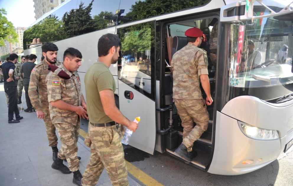 Bir qrup Vətən müharibəsi qazisi və veteranı istirahət üçün Xaçmaz rayonuna yola düşüb