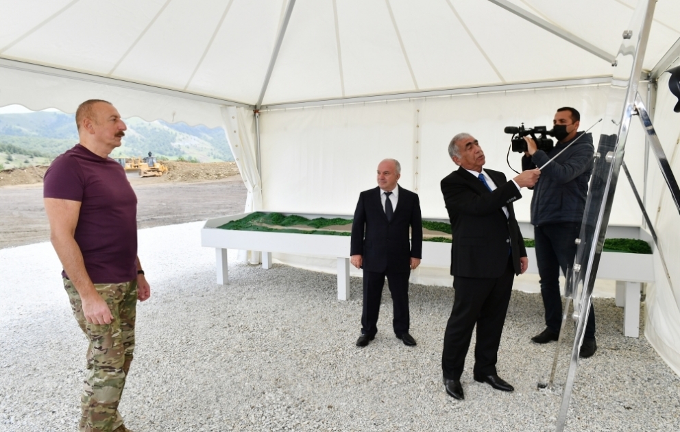 Laçın Beynəlxalq Hava Limanında aparılan tikinti işləri ilə tanışlıq