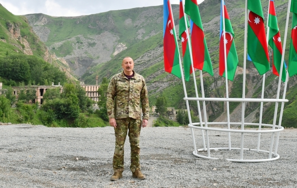 Президент Ильхам Алиев принял участие в церемонии закладки фундамента санатория «Истису» в Кяльбаджаре