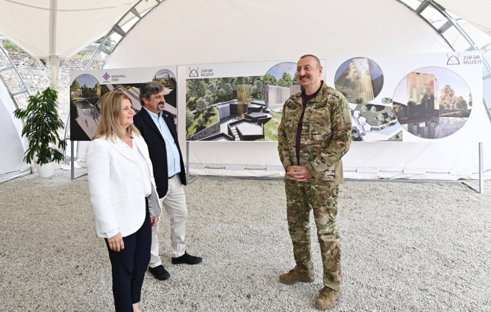 Generalplan für Kelbadschar präsentiert und Grundstein für Besatzungs- und Siegesmuseen gelegt
