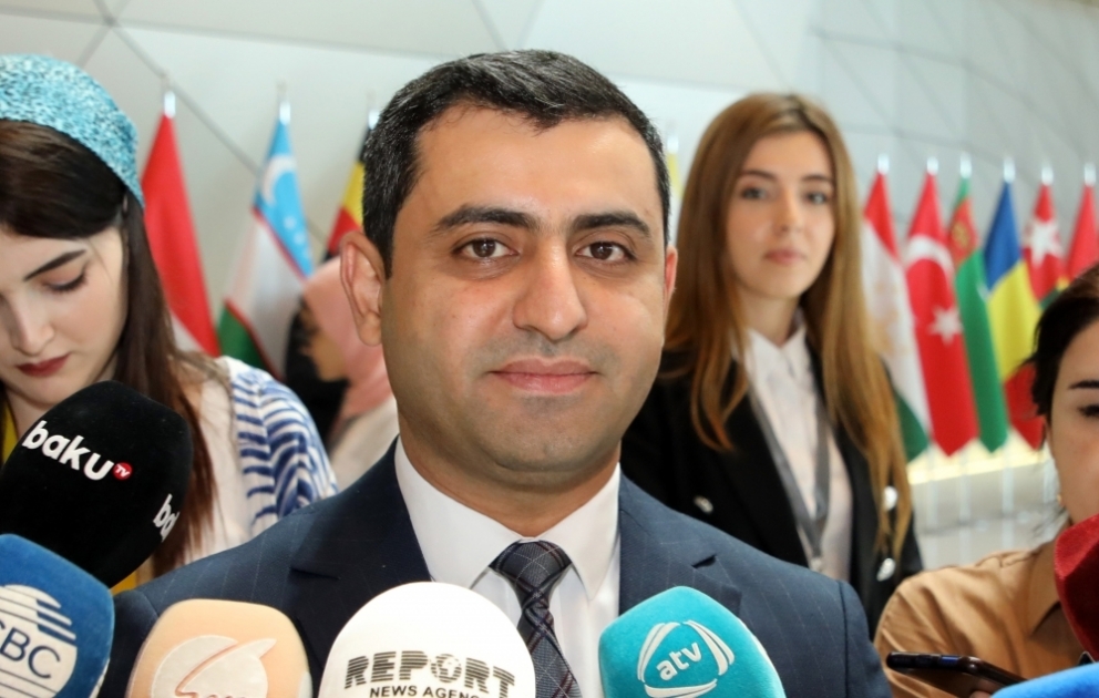 Kənan Qasımov: Bu konfrans ölkələrarası turizm münasibətlərinin formalaşması və qurulması baxımdan böyük əhəmiyyət kəsb edir