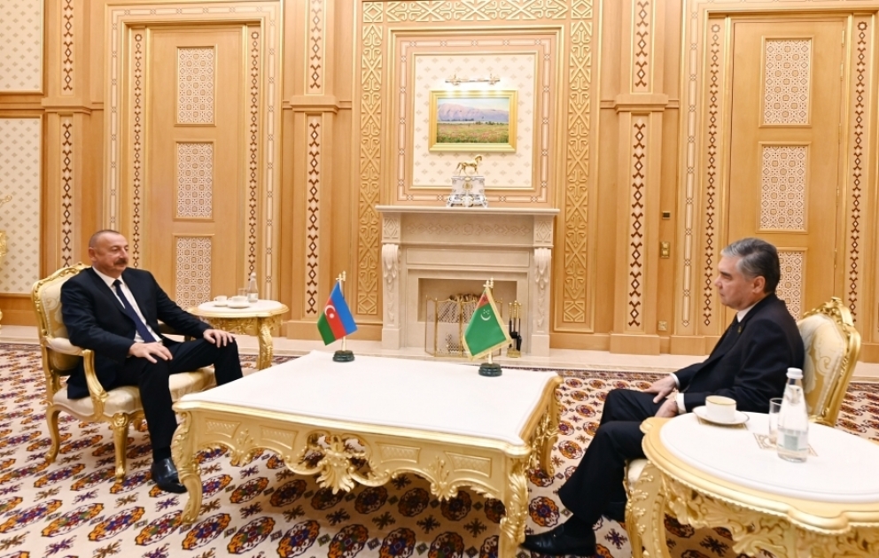 Turkmenistan: Präsident Ilham Aliyev trifft Gurbanguly Berdimuhamedov