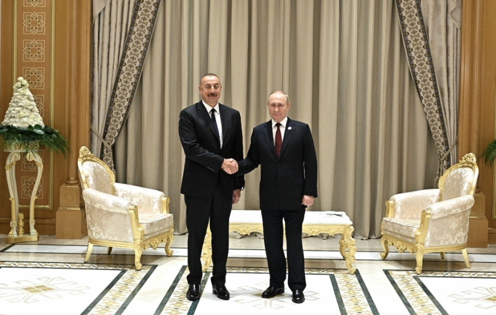 Les présidents azerbaïdjanais et russe s’entretiennent à Achgabat