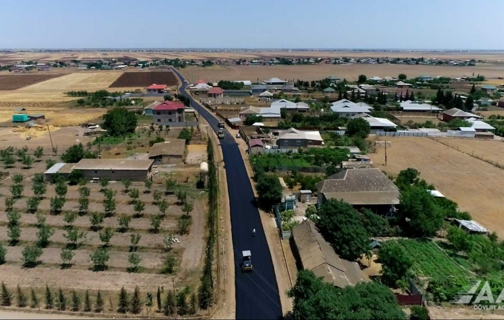Cəlilabadda 14 yaşayış məntəqəsini birləşdirən yollar yenidən qurulur