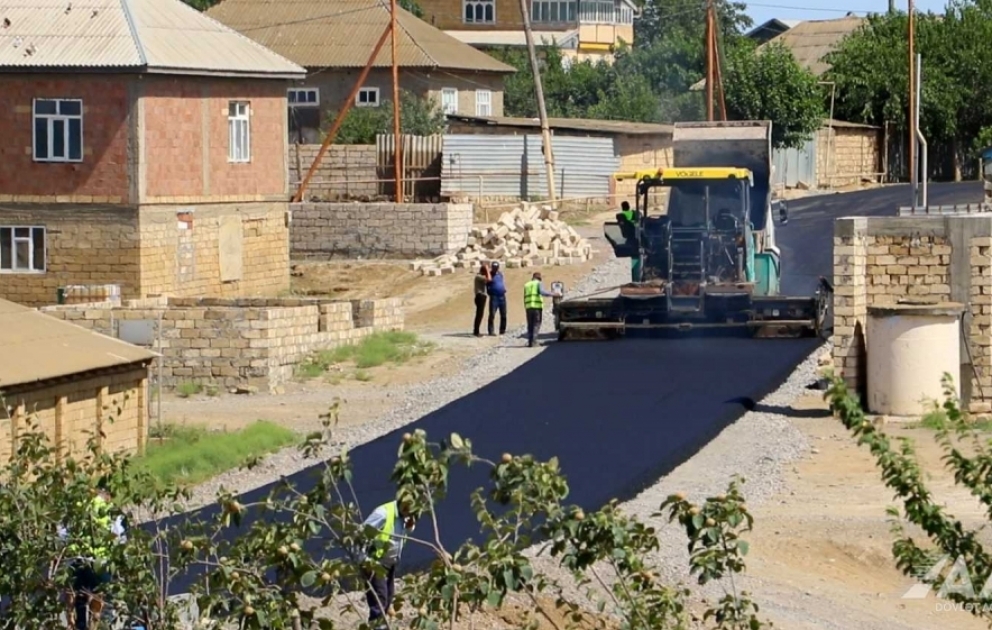 Biləsuvarda Əliabad-Xırmandalı-Bəydili avtomobil yolunun tikintisi yekunlaşır
