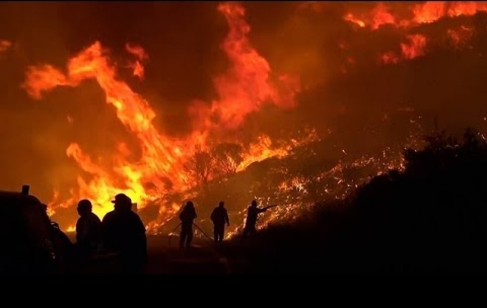 Waldbrände in Griechenland breiten sich schnell aus