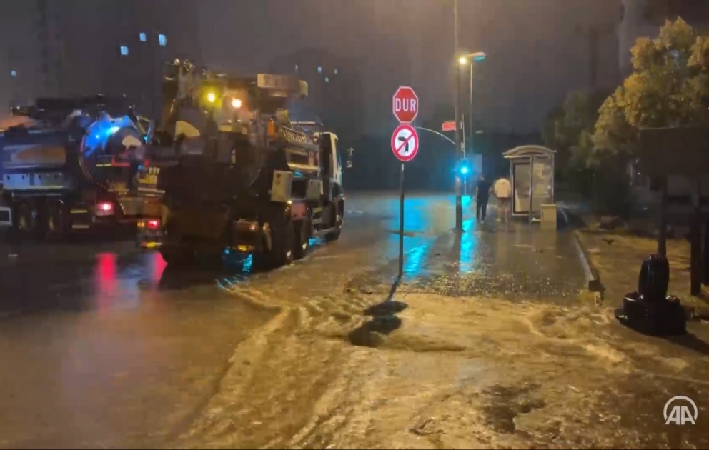 İstanbulda leysan yağır