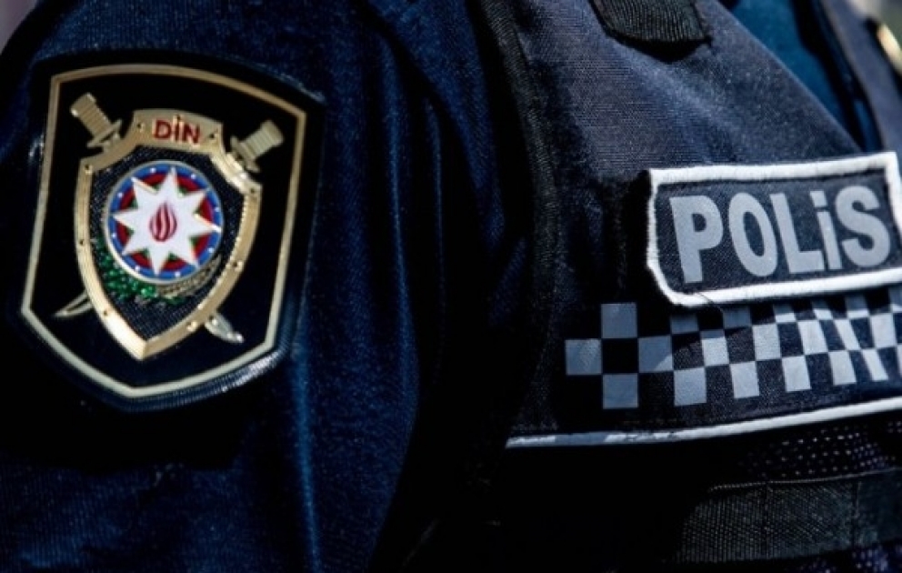 Vətəndaşlara müraciət
Polis 24 saat xidmətdədir