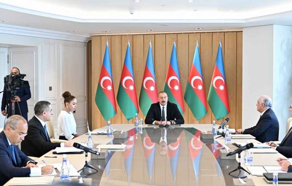 Azərbaycan Prezidenti: Bu il bizim xarici siyasətimiz çox fəal olub və ölkəmizin beynəlxalq nüfuzu daha da artıb