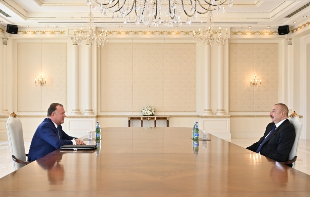 Präsident Ilham Aliyev empfängt IJF-Präsident