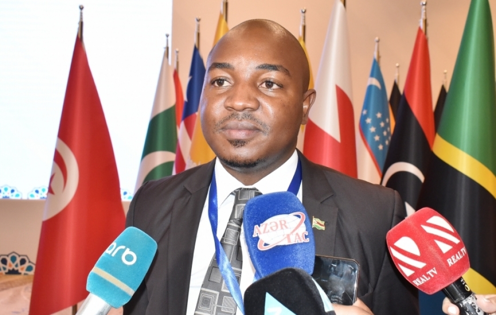 Abiel Elson Mavere: Azərbaycan dövləti gənclərə böyük dəstək göstərir