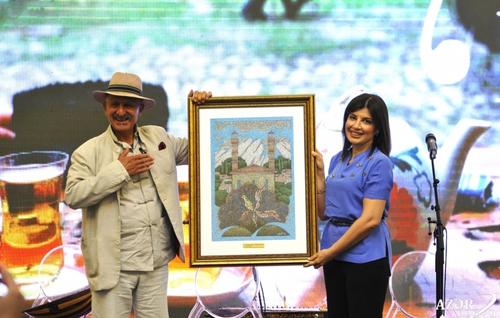 Dünyaşöhrətli fotoqraf Reza Deqatinin 70 illik yubileyi qeyd edilib