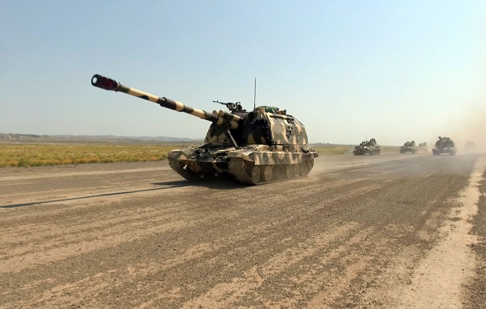 Raket və Artilleriya Qoşunlarında yeni tədris dövrünün məşğələləri keçirilir