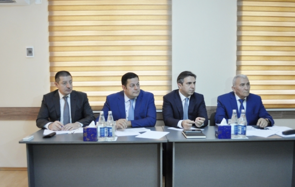 “Azərbaycan Meliorasiya və Su Təsərrüfatı” Açıq Səhmdar Cəmiyyətinin sədri Hacıqabulda vətəndaşlarla görüşüb