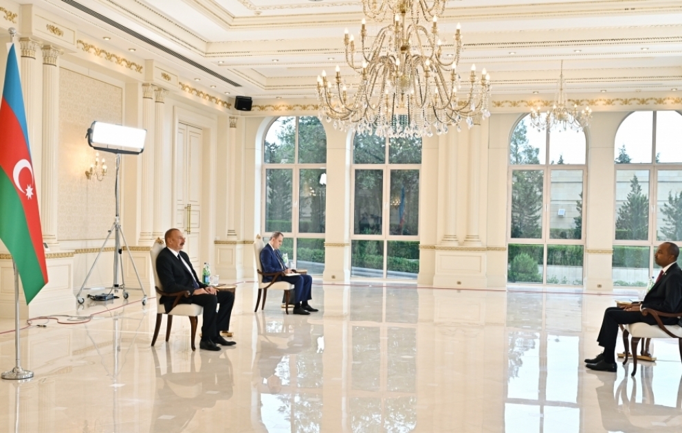 President Ilham Aliyev received credentials of incoming ambassador of Rwanda