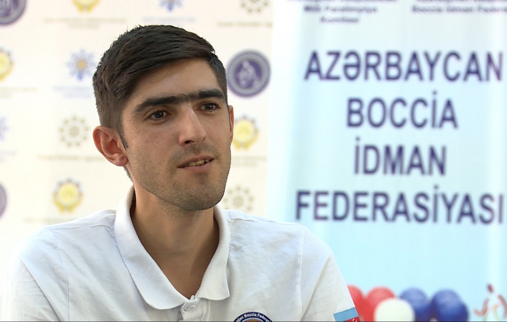 Qızıl medal qazanan fiziki məhdudiyyətli şəxs: Qalib gələcəyimə əmin idim