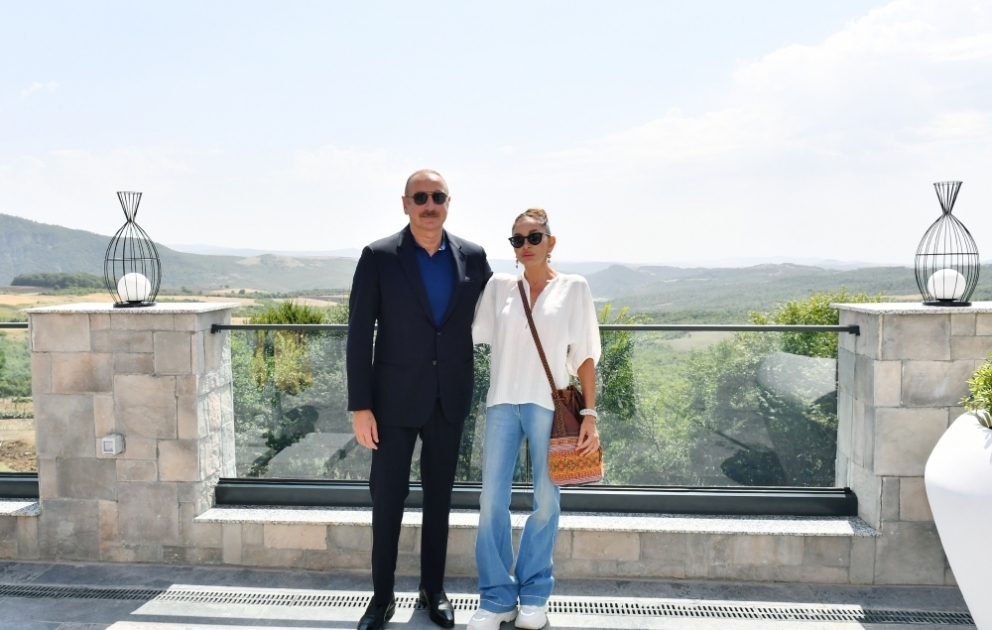 Ismayilli : Ilham Aliyev et Mehriban Aliyeva participent à l’inauguration de l’hôtel Basqal Resort & Spa