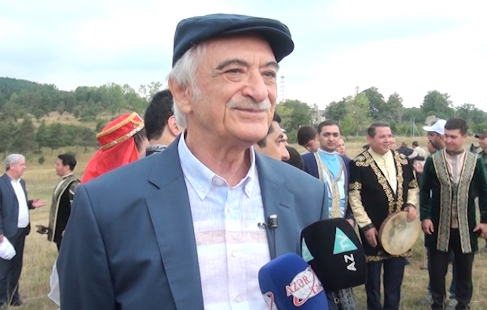 Polad Bülbüloğlu: Şuşada qala-konsertin keçirilməsi məni Qarabağın oğlu kimi çox sevindirir