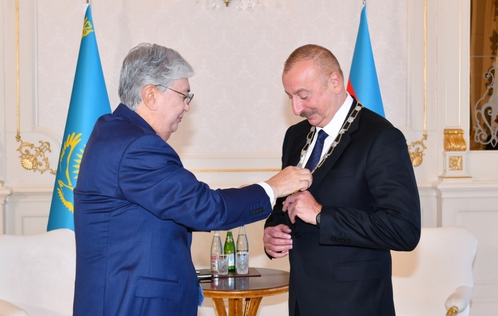 Le président Ilham Aliyev décoré de l’ordre Altyn Qyran, haute distinction du Kazakhstan