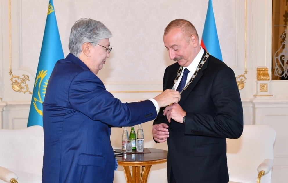 Präsident von Aserbaidschan Ilham Aliyev Orden Kasachstans ”Goldener Adler“ verliehen