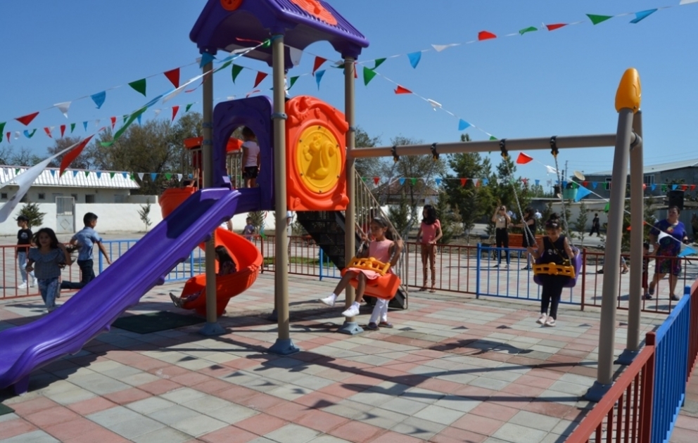 Zərdab şəhərində növbəti “Abad məhəllə” istifadəyə verilib