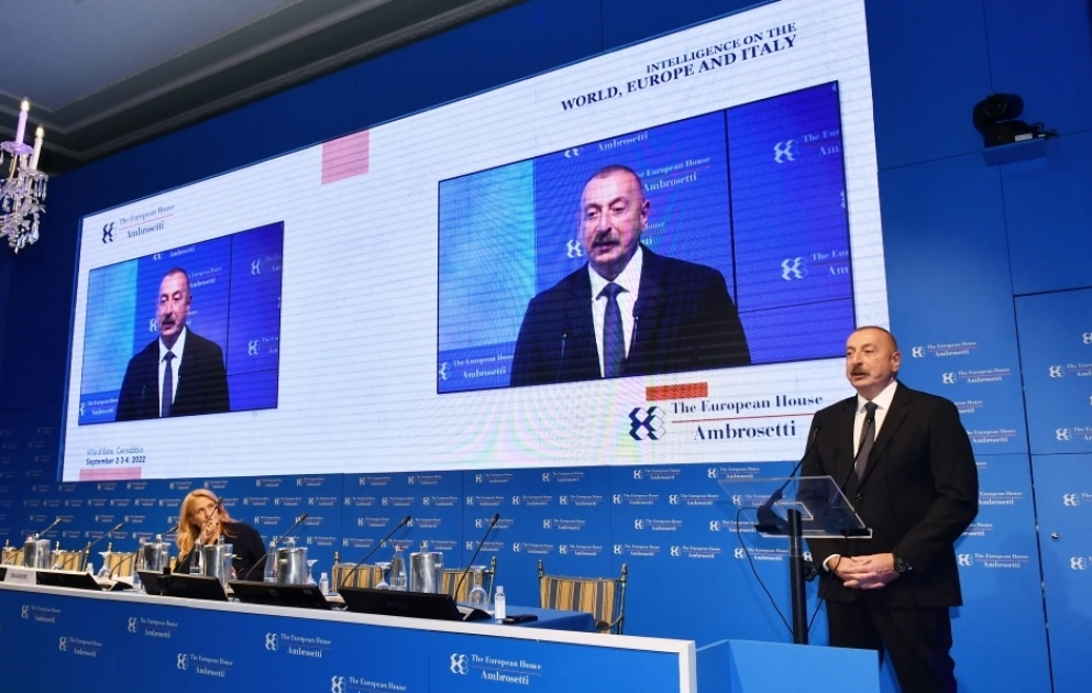 Italie : le président Ilham Aliyev participe à un forum international à Cernobbio
