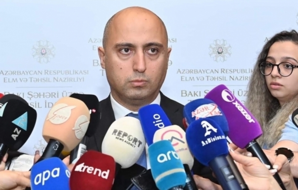 Elm və təhsil naziri: İndiki məktəbli formasının mahiyyəti standartı müəyyən etməkdir