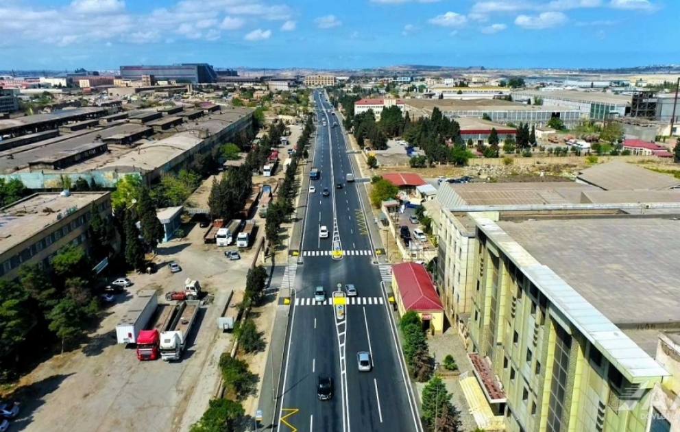 Nərimanov rayonunda daha bir küçənin təmiri yekunlaşıb