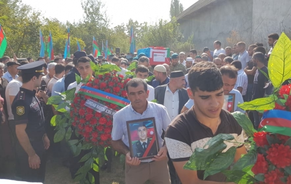 Zərdabda şəhid Fərid Rüstəmovla vida mərasimi keçirilib