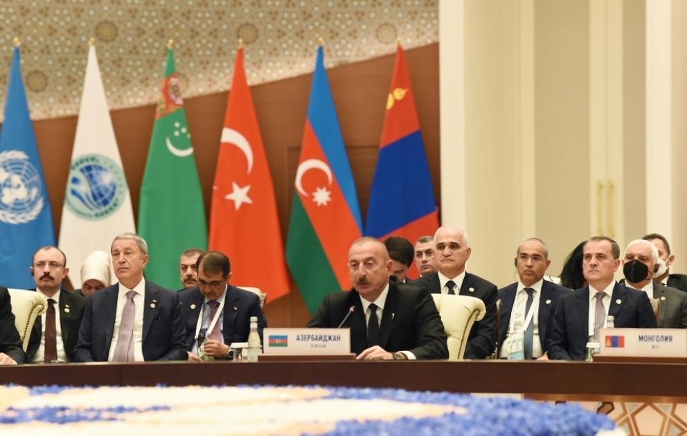 Samarcande accueille le Sommet de l’Organisation de coopération de Shanghai 
Le président azerbaïdjanais Ilham Aliyev est intervenu au Sommet
