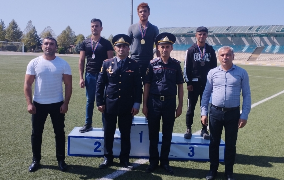 Gənclər arasında “Sağlam bədəndə sağlam ruh” devizi altında keçirilən yarışın qalibləri mükafatlandırılıb