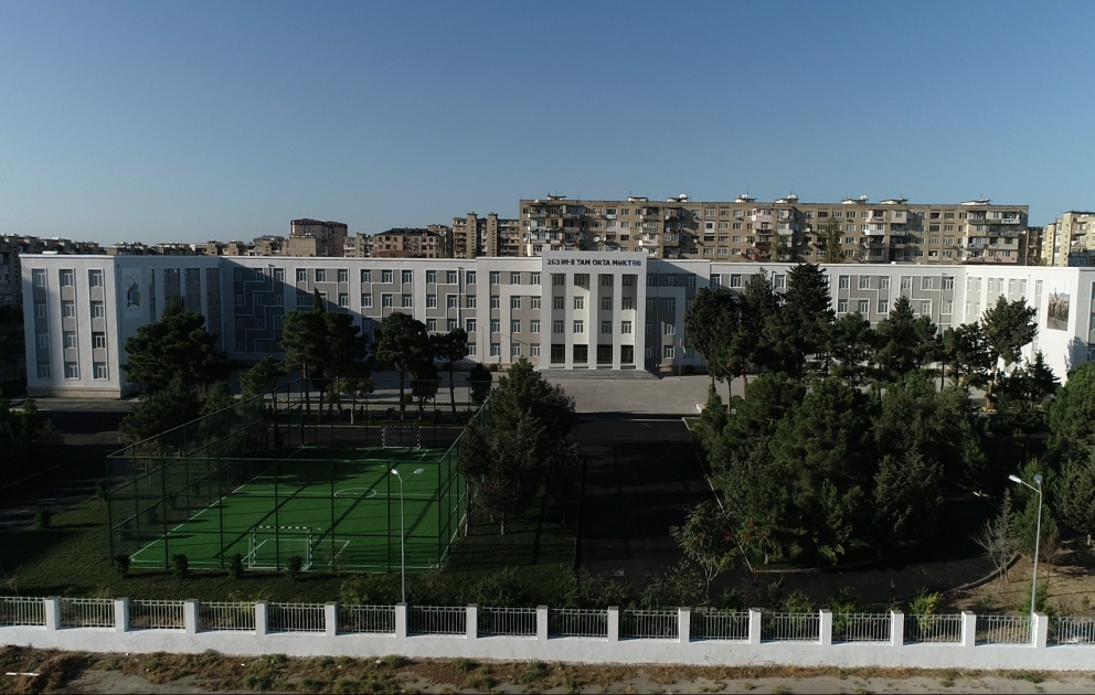 Xətai rayonunda 263 nömrəli tam orta məktəb kompleksi istifadəyə verilib