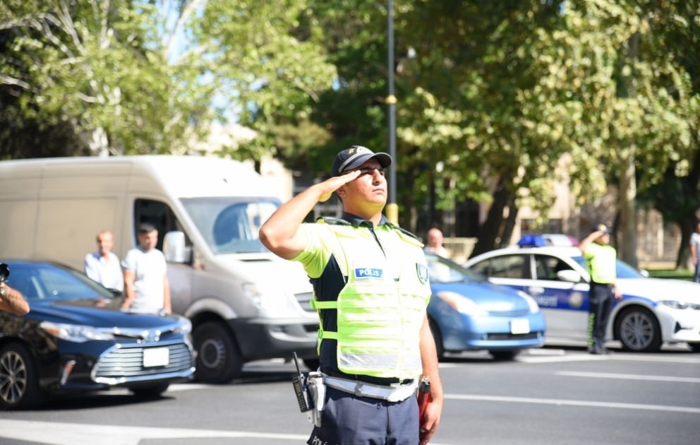 Azerbaijan observes nationwide moment of silence for martyrs