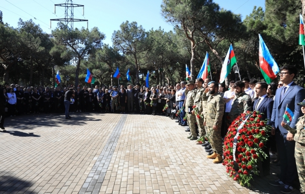 Vətən müharibəsi şəhidlərinin xatirəsi Nizami rayonunda da anılıb