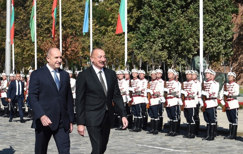 Sofiyada Prezident İlham Əliyevin rəsmi qarşılanma mərasimi olub