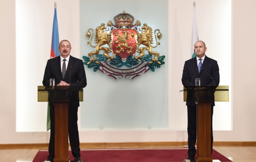 Президенты Азербайджана и Болгарии выступили с заявлениями для печати