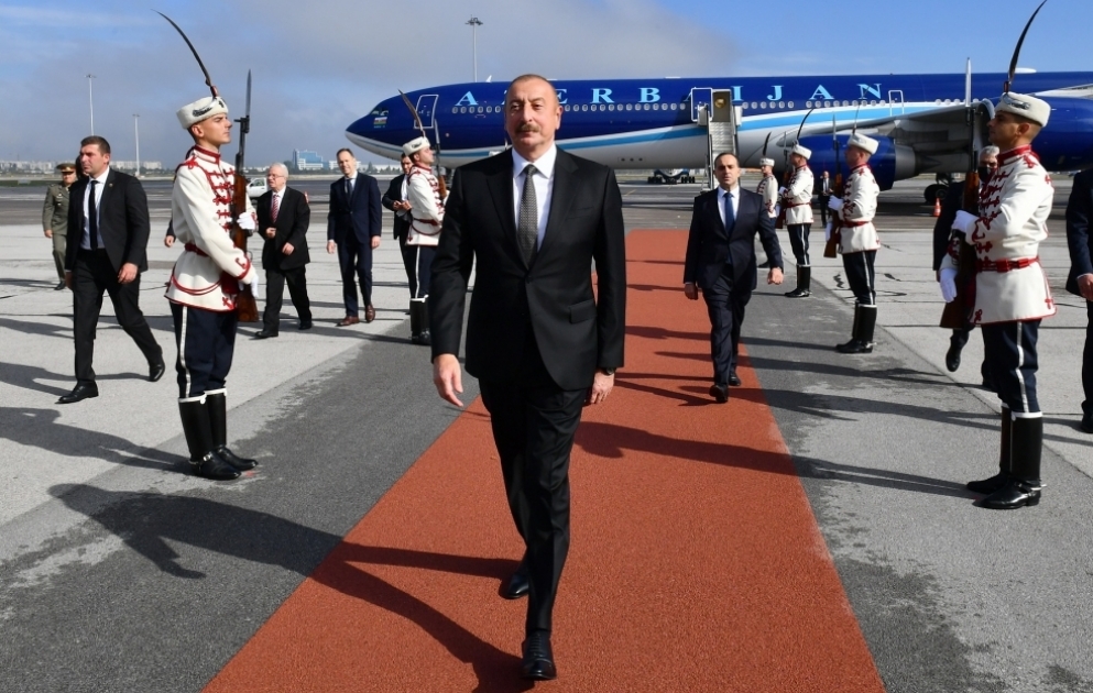 Le président azerbaïdjanais entame une visite officielle en Bulgarie