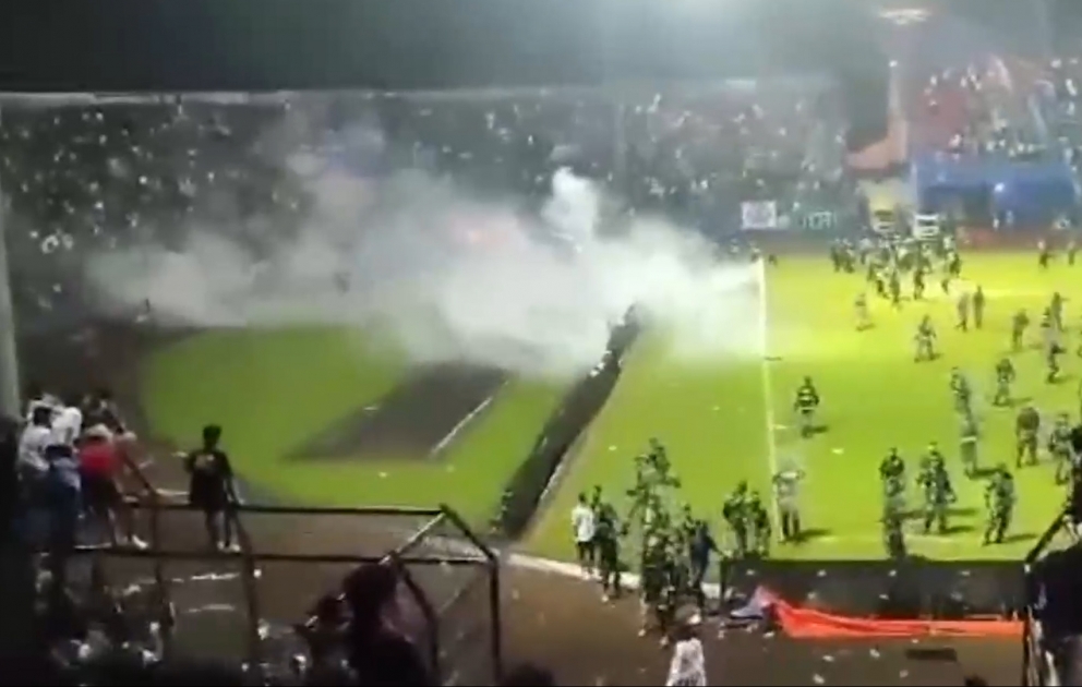 İndoneziyada stadionda baş verən iğtişaşlarda ölənlərin sayı 174-ə çatıb