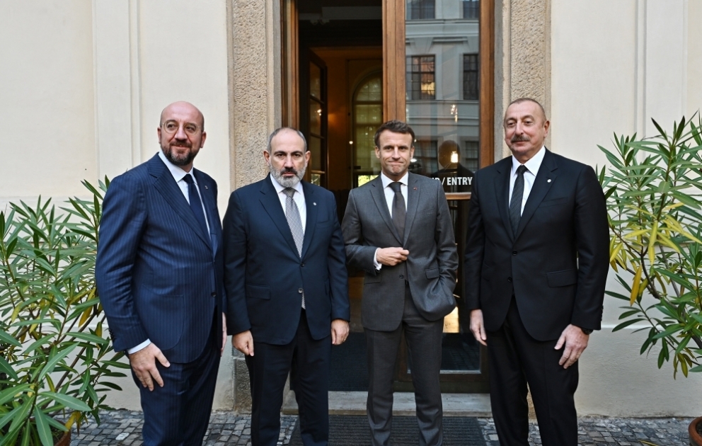 Praqada Prezident İlham Əliyevin Fransa Prezidenti, Avropa İttifaqı Şurasının Prezidenti və Ermənistanın baş naziri ilə görüşü keçirilib
