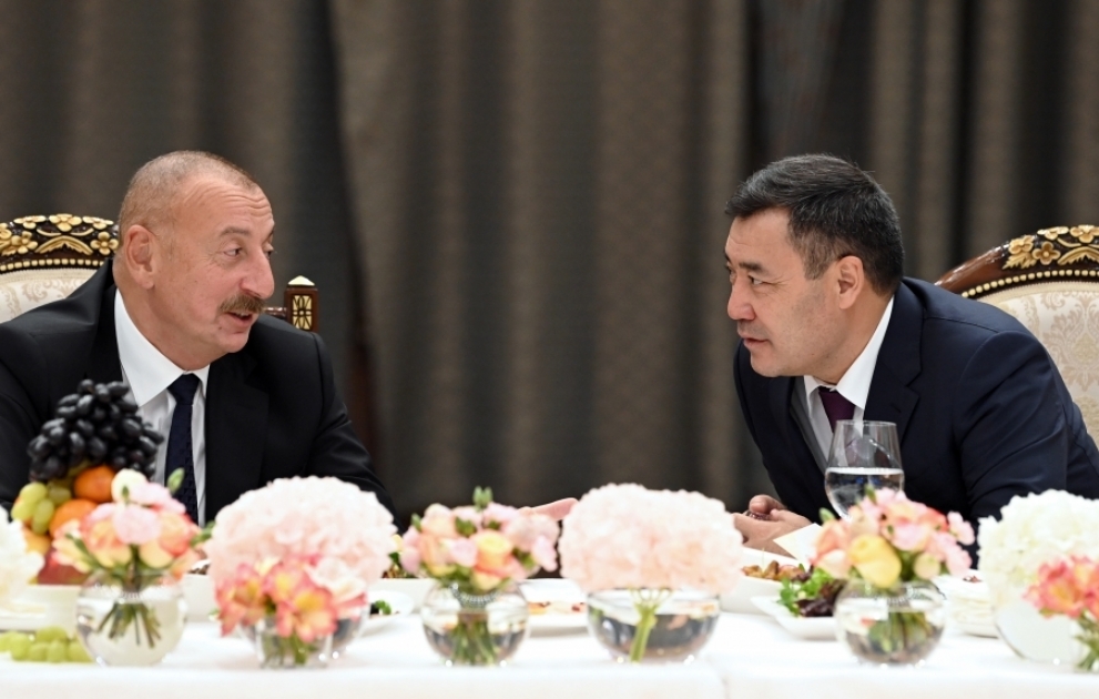 Qırğızıstan Prezidenti Sadır Japarovun adından Azərbaycan Prezidenti İlham Əliyevin şərəfinə rəsmi qəbul təşkil edilib