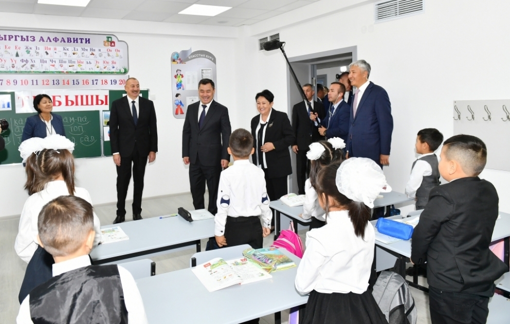 L’école Nizami Gandjavi inaugurée à Bichkek