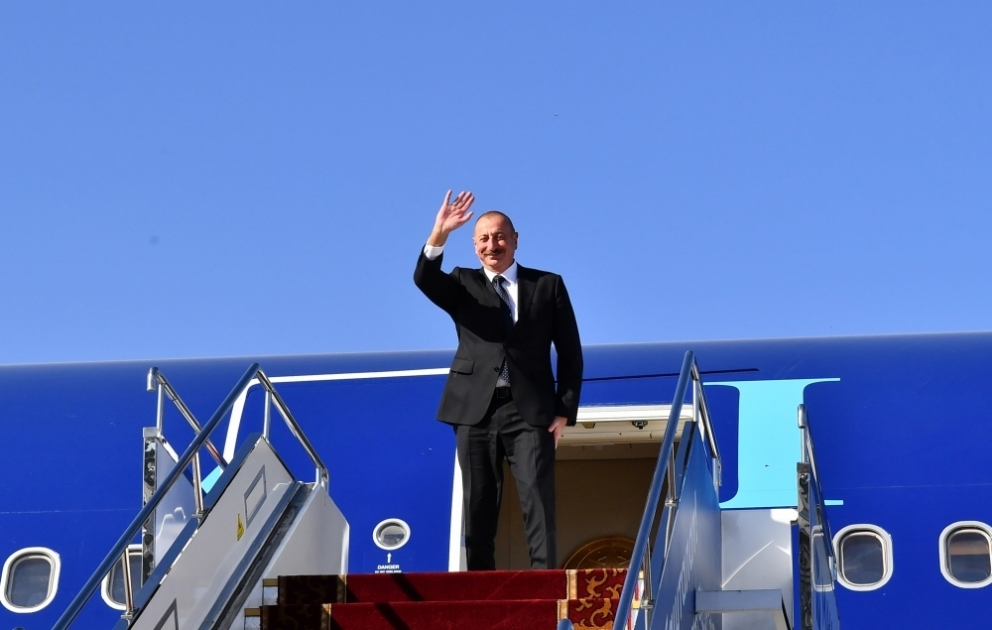Präsident Ilham Aliyev beendet seinen Staatsbesuch in Kirgisistan