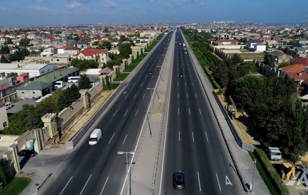 Mərdəkan-Zağulba avtomobil yolunda yerüstü piyada keçidi tikilir