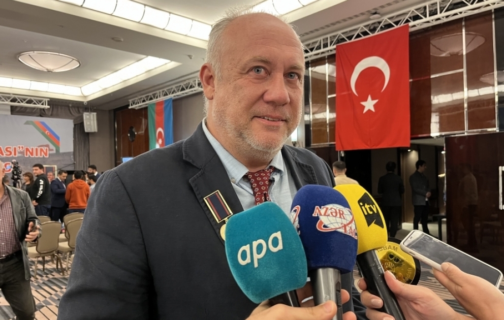 Ali Burak Ersemiz: Məhərrəm ilə Siracın adına aldığım “Zəfər Media” medalı və mükafatını onların ailələrinə göndərirəm