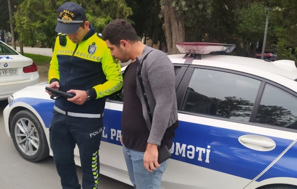 Mingəçevirdə avtomobili üzərində dövlət nömrə nişanı olmadan idarə edən sürücü həbs olunub
