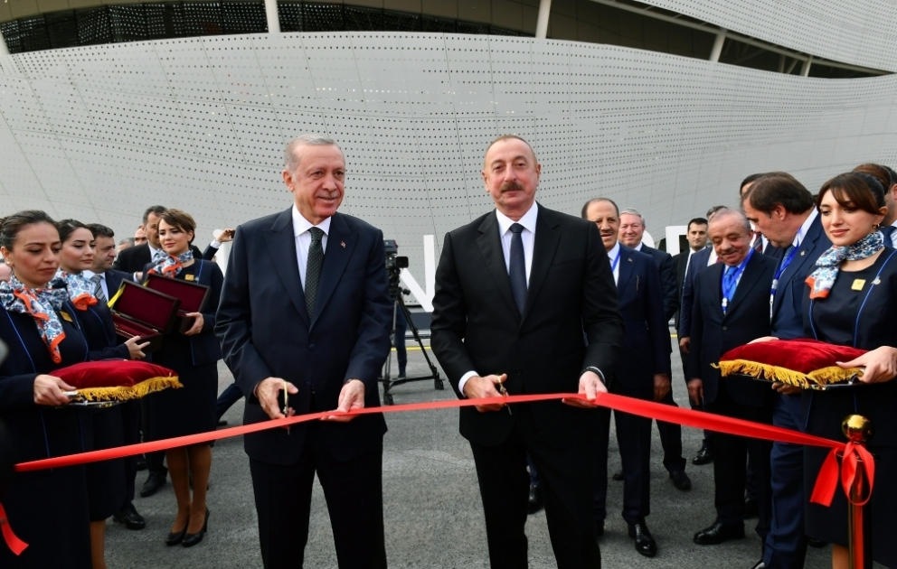 Zəngilan Beynəlxalq Hava Limanının açılış mərasimi olub
Prezidentlər İlham Əliyev və Rəcəb Tayyib Ərdoğan açılış mərasimində iştirak ediblər