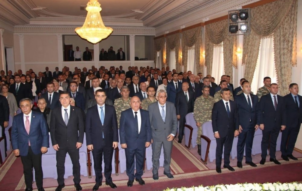 Yevlaxda Yeni Azərbaycan Partiyasının təsis edilməsinin 30 illiyinə həsr olunmuş tədbir keçirilib